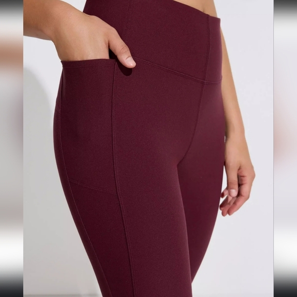 Mondetta Deep Burgundy Leggings With Pockets Xxl - Picture 6 of 16